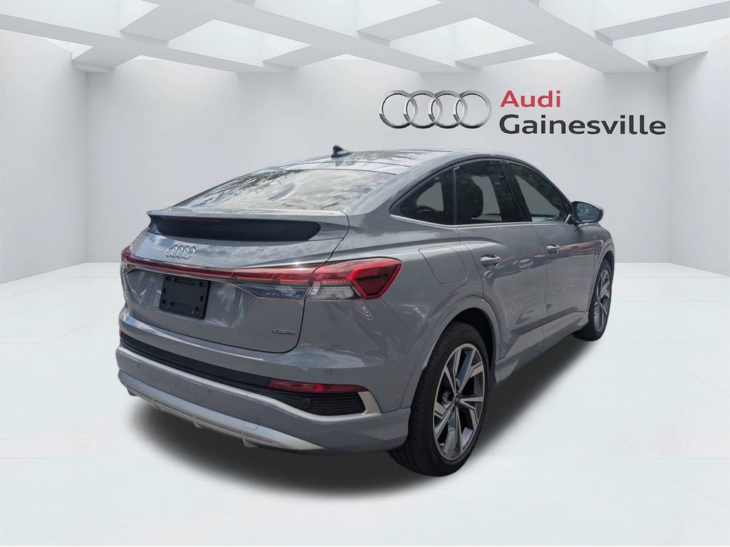 Used 2025 Audi Q4 e-tron Premium AWD/4WD image 2