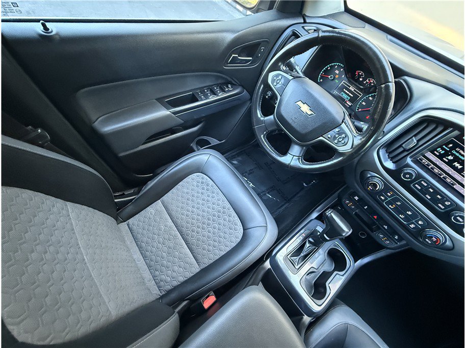 Used 2016 Chevrolet Colorado Z71 AWD/4WD image 10
