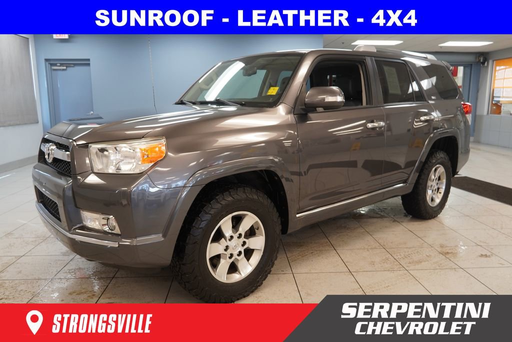 Used 2013 Toyota 4Runner SR5 w/ Premium Pkg image 1
