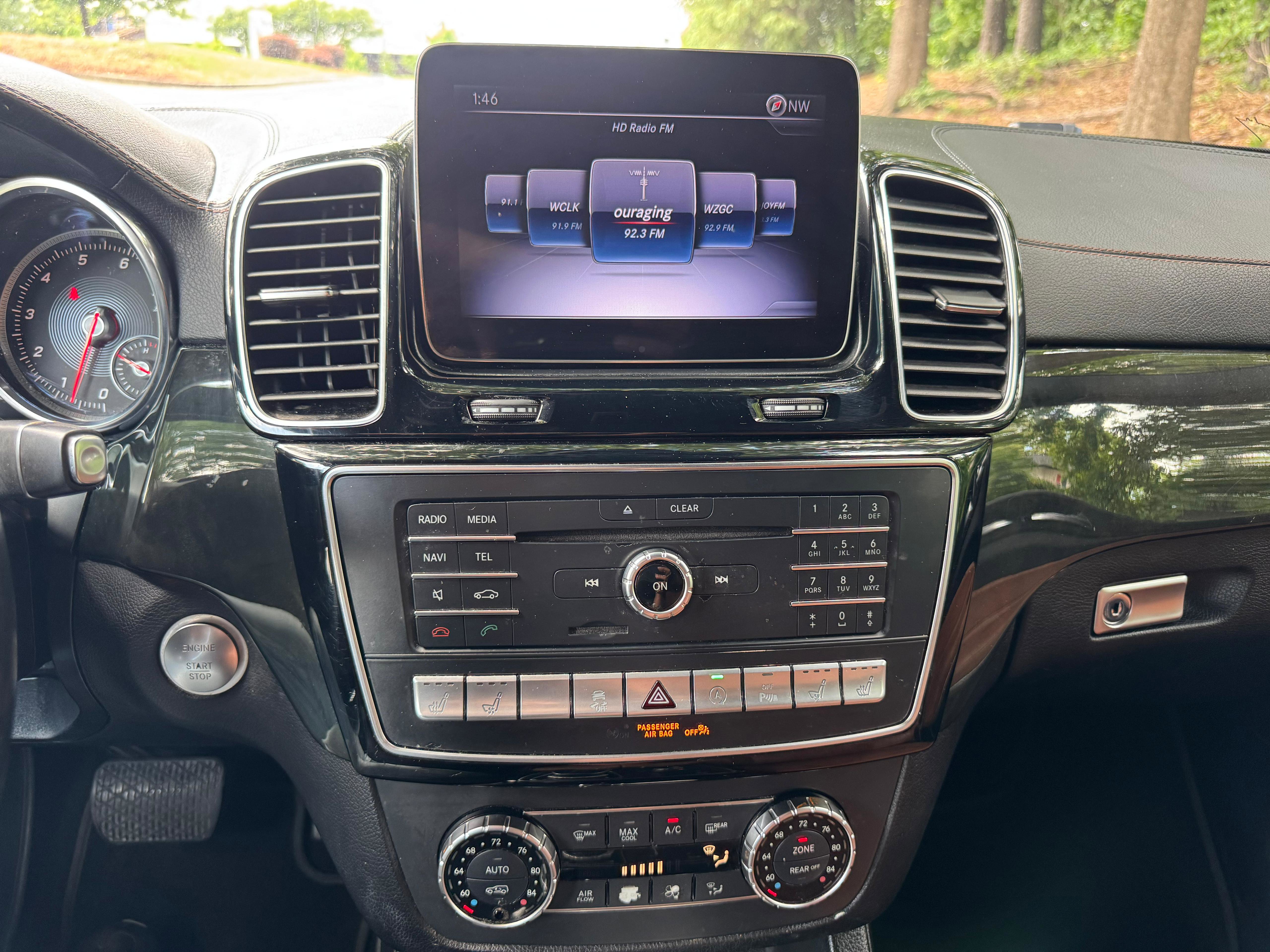 Used 2018 Mercedes-Benz GLS 550 4MATIC image 36