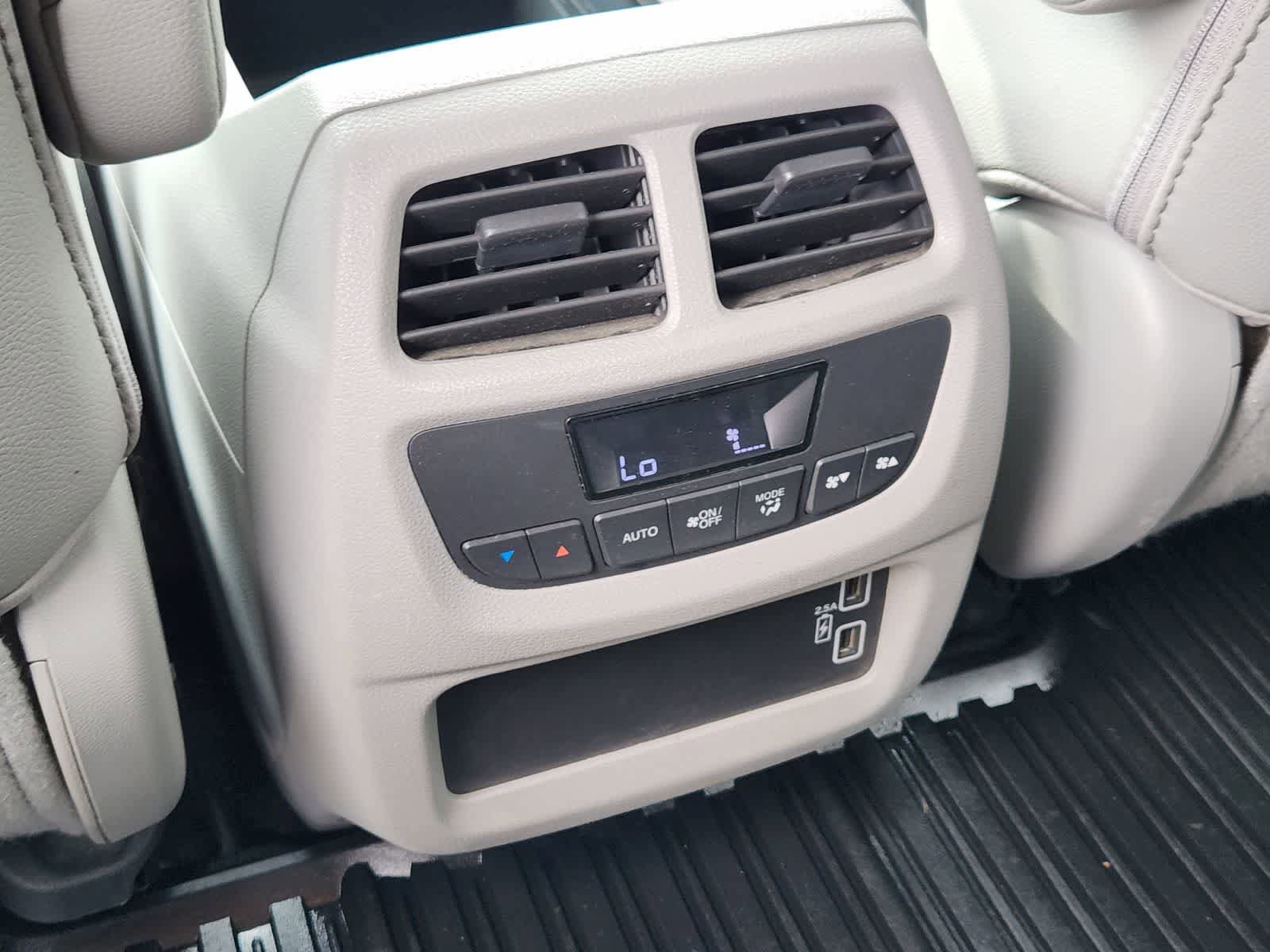 Used 2021 Honda Pilot Special Edition image 30