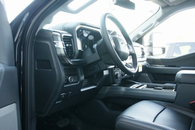 New 2026 Ford F250 Lariat image 16