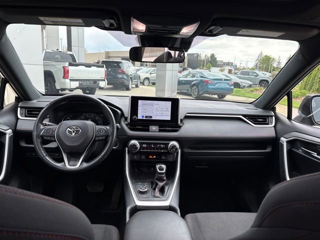 Used 2023 Toyota RAV4 SE w/ Weather & Moonroof Package AWD/4WD image 24