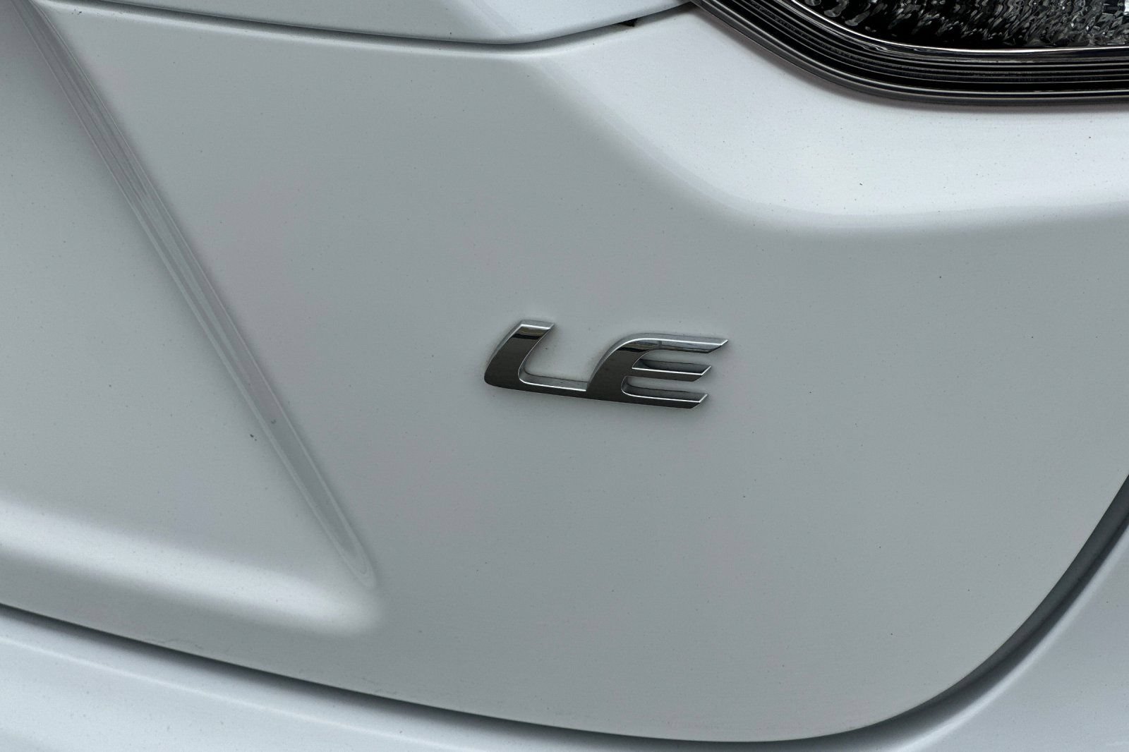 Used 2023 Toyota Corolla LE FWD image 21