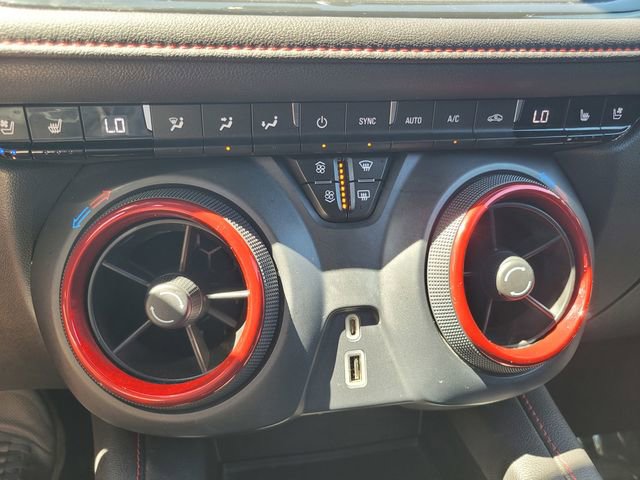 Used 2022 Chevrolet Blazer RS w/ Enhanced Convenience Package image 24