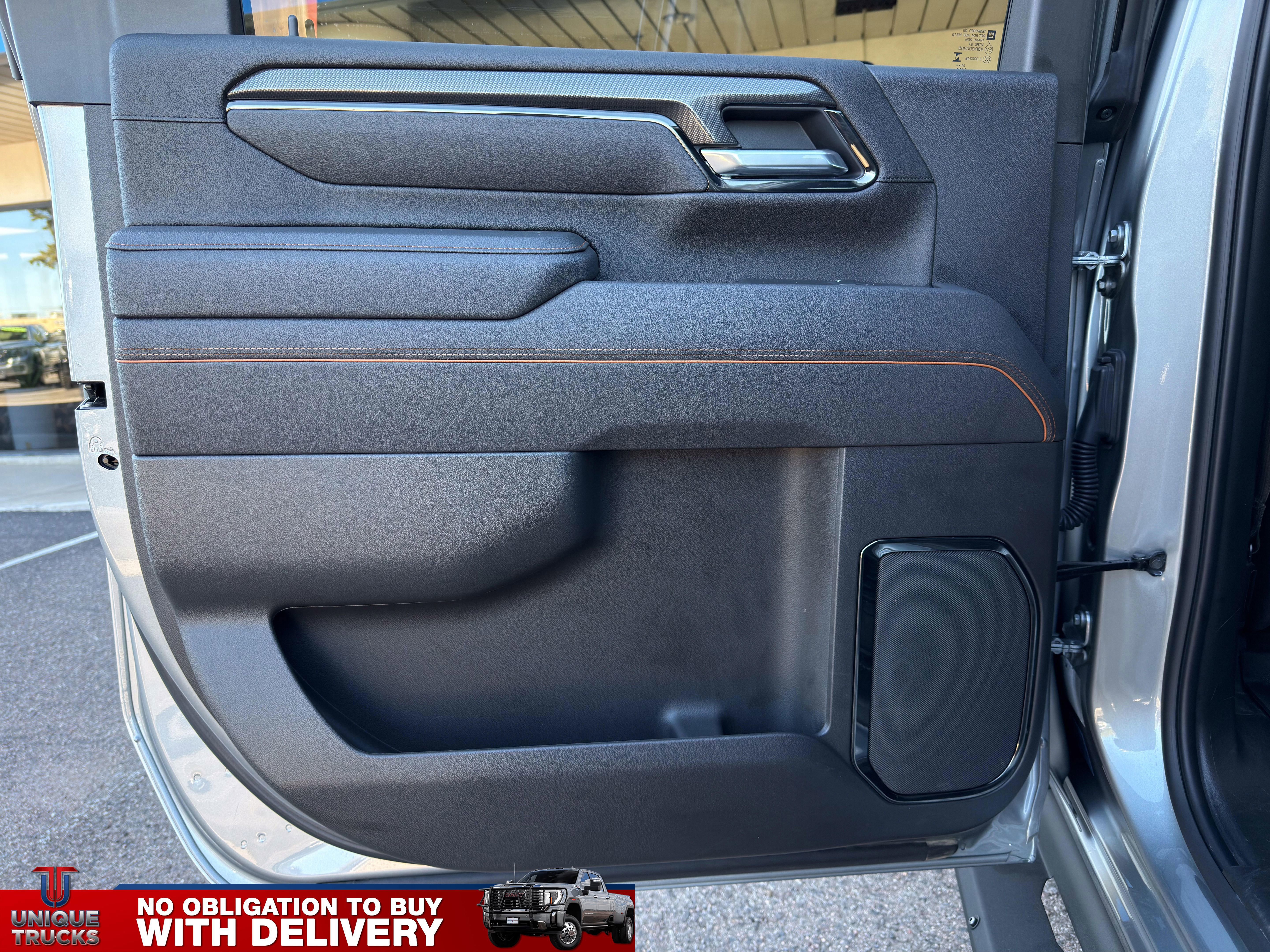 Used 2025 GMC Sierra 3500 AT4 w/ Technology Package image 21