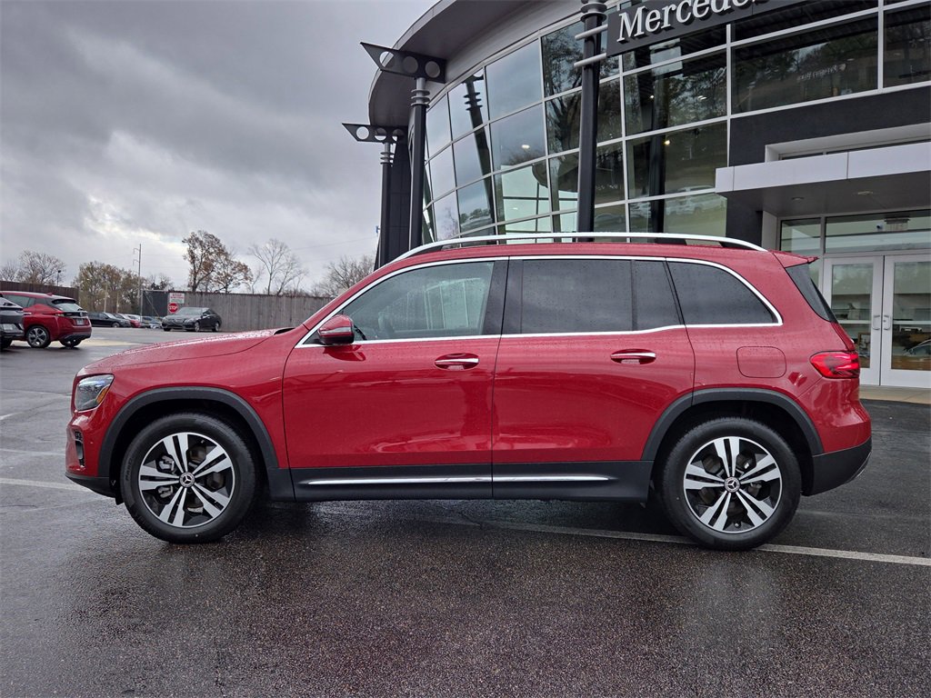 Certified 2025 Mercedes-Benz GLB 250 image 2