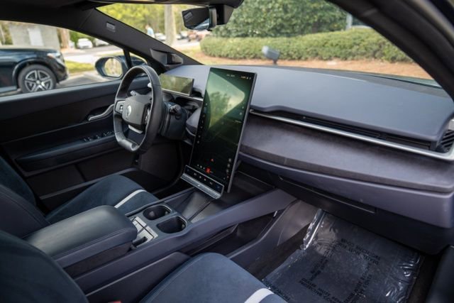 Used 2023 Fisker Ocean One image 28