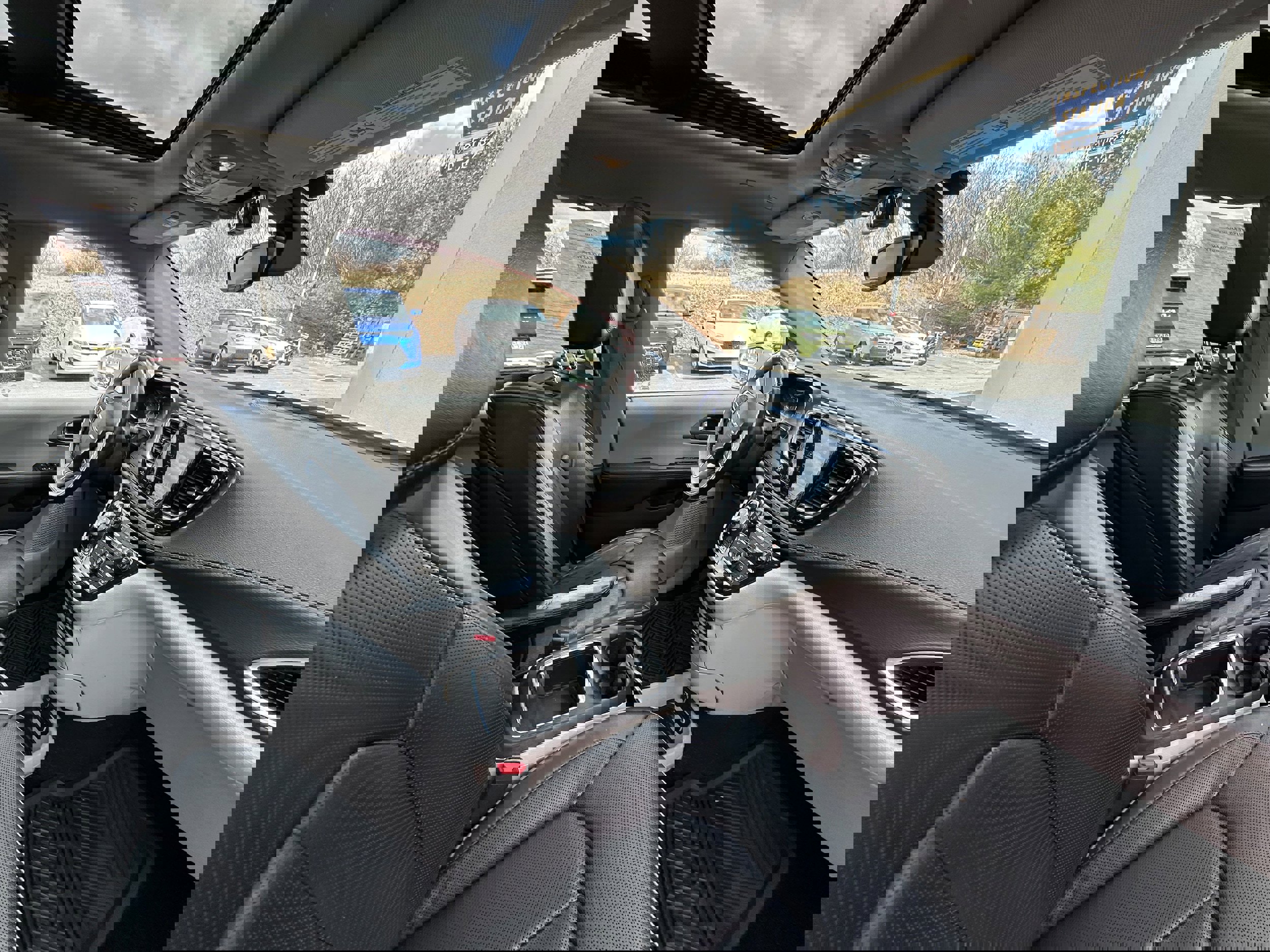 Used 2018 Chrysler Pacifica Limited image 26