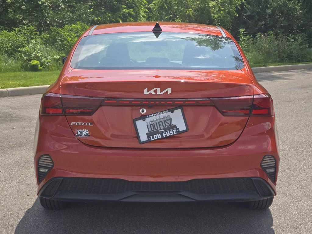 Used 2023 Kia Forte LXS w/ LXS Technology Package FWD image 13