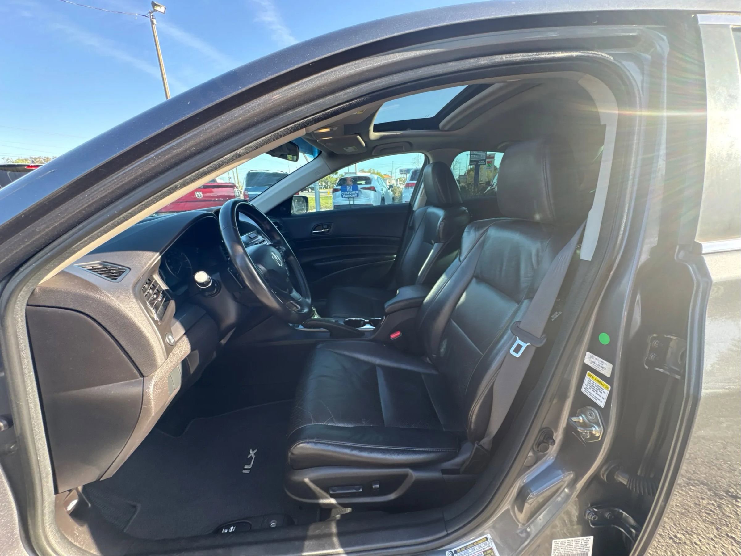 Used 2014 Acura ILX image 9