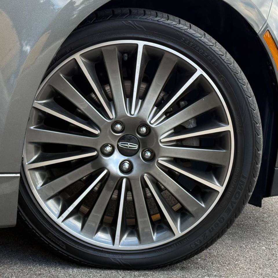 Used 2016 Lincoln MKZ Reserve w/ Equipment Group 300A Reserve AWD/4WD image 24