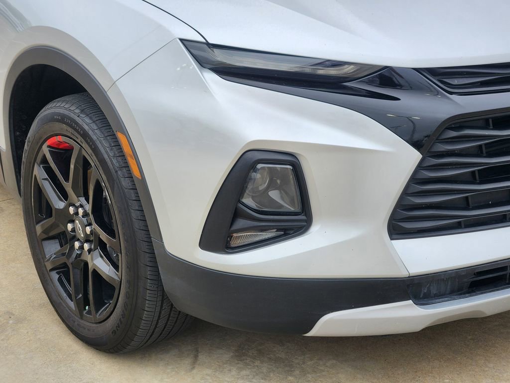 Used 2022 Chevrolet Blazer LT w/ Redline Edition FWD image 12