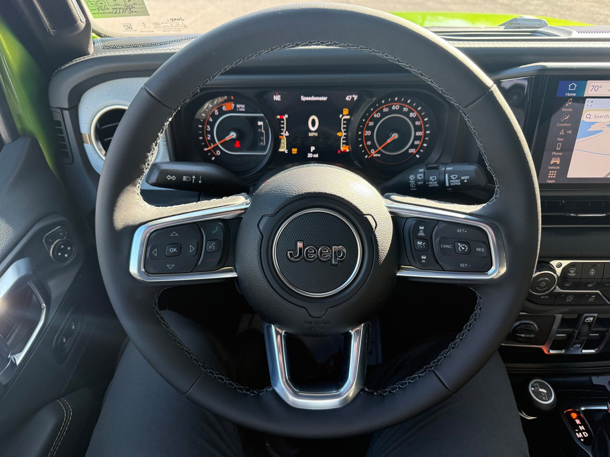 New 2026 Jeep Wrangler Sahara w/ Technology Group AWD/4WD image 19