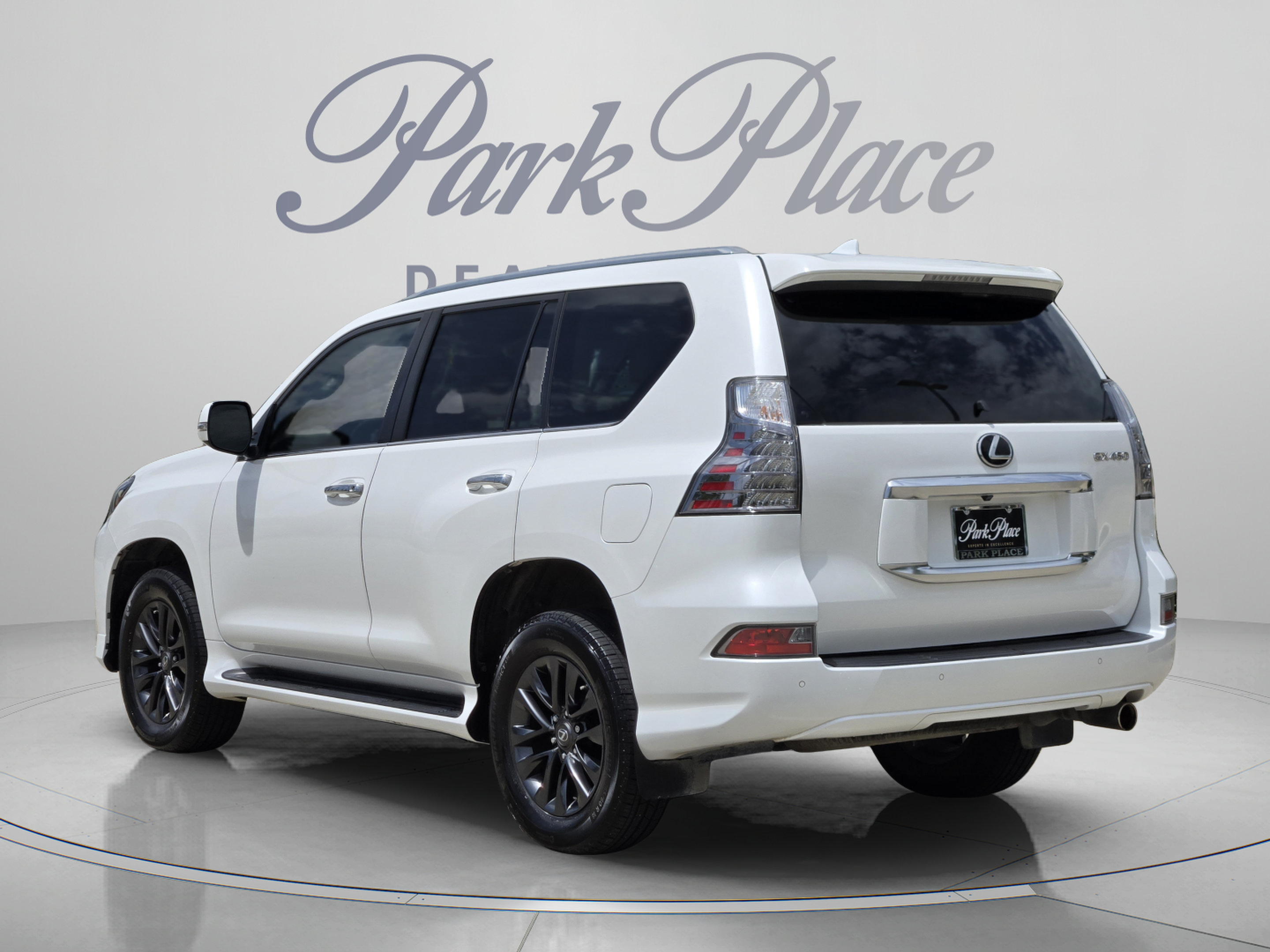 Used 2022 Lexus GX 460 Premium w/ Premium Package AWD/4WD image 3