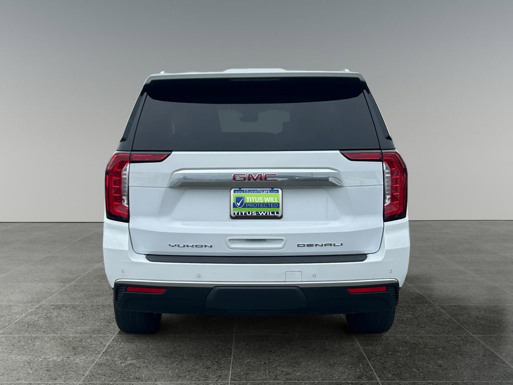Used 2024 GMC Yukon XL Denali w/ Advanced Technology Package AWD/4WD image 9