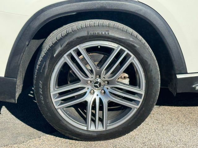 Used 2024 Mercedes-Benz GLS 450 4MATIC image 18