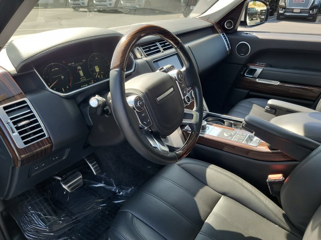 Used 2016 Land Rover Range Rover Supercharged AWD/4WD image 18