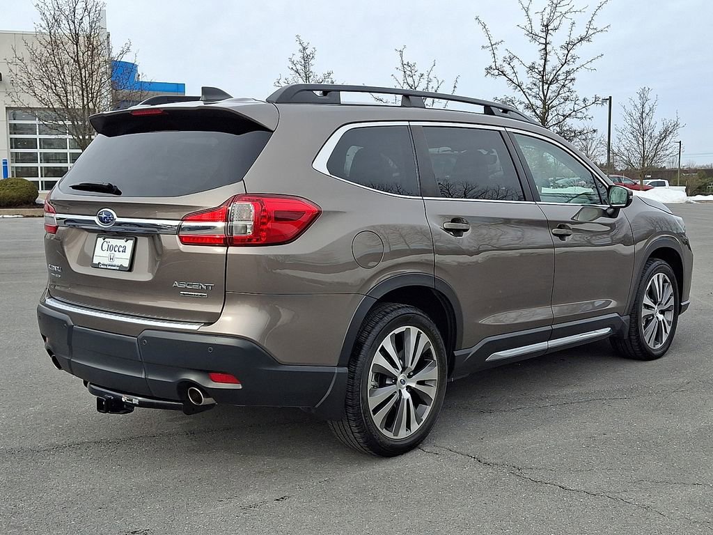 Used 2021 Subaru Ascent Limited w/ Technology Package image 9