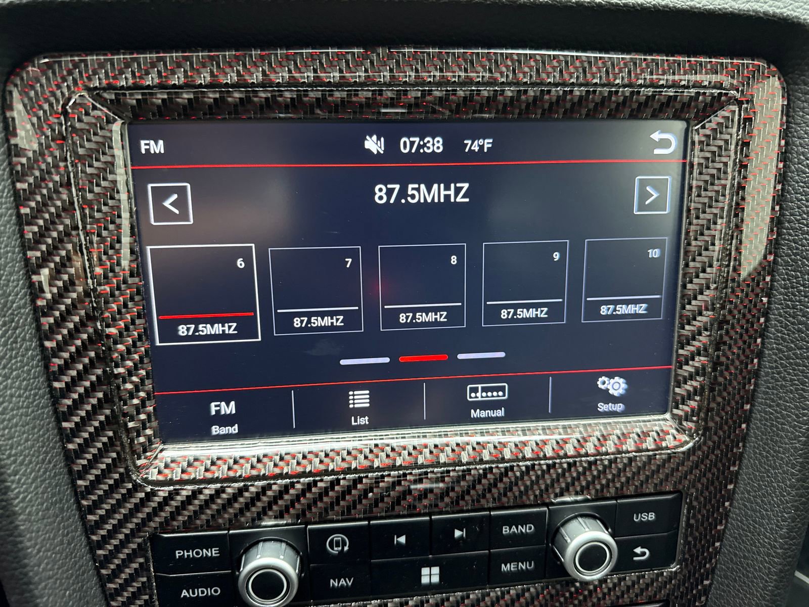 Used 2013 Ford Mustang GT Premium w/ Comfort Pkg image 27