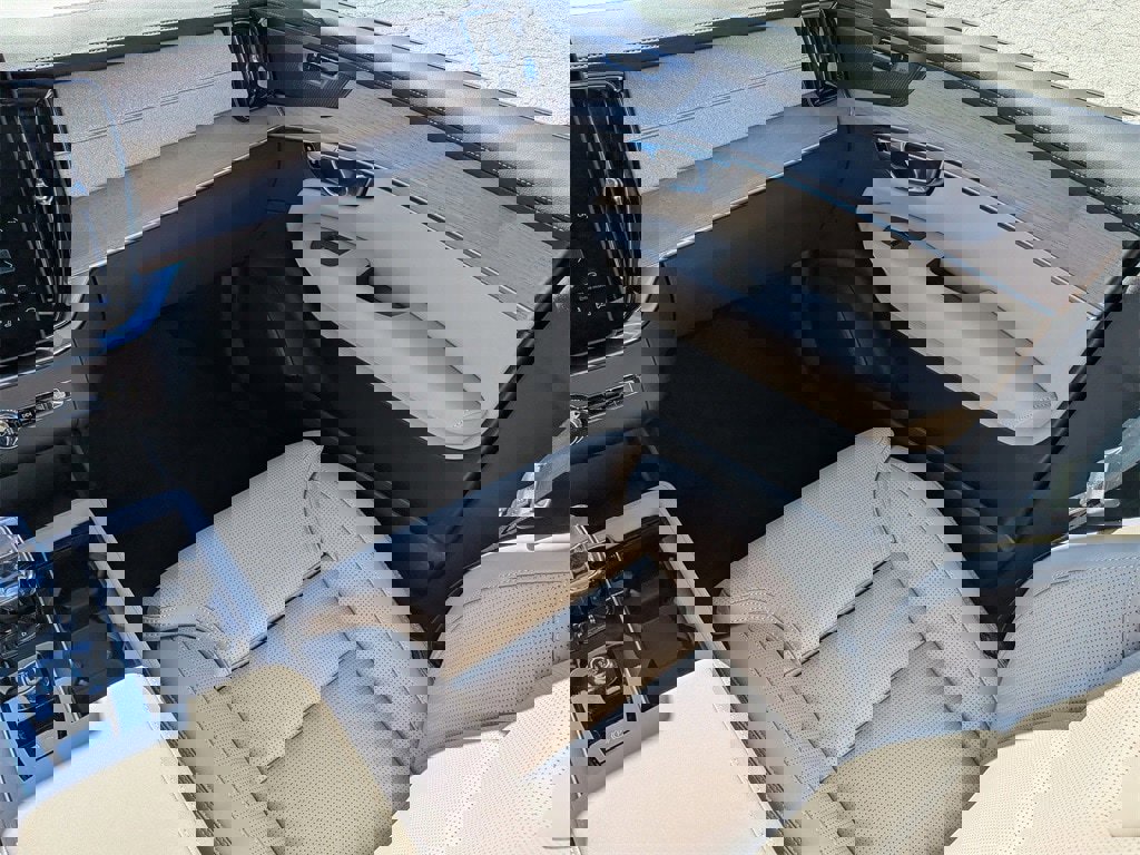 New 2026 Volvo XC90 B6 Ultra w/ Protection Package Premier image 20