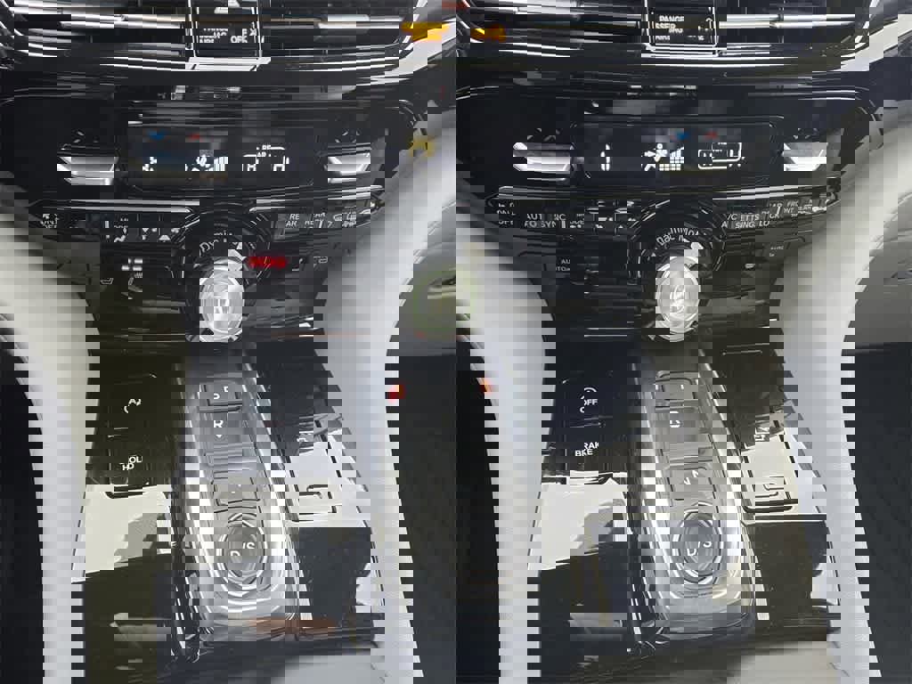 Used 2022 Acura MDX FWD w/ Technology Package image 19