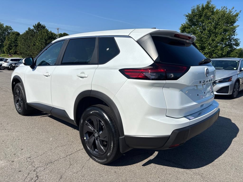 New 2026 Nissan Rogue SV w/ Cold Weather Package AWD/4WD image 8