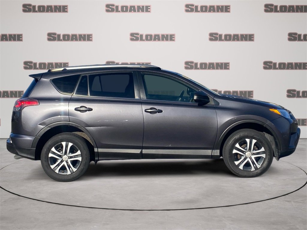 Used 2016 Toyota RAV4 LE image 6