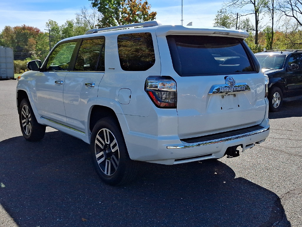 Used 2014 Toyota 4Runner Limited AWD/4WD image 7