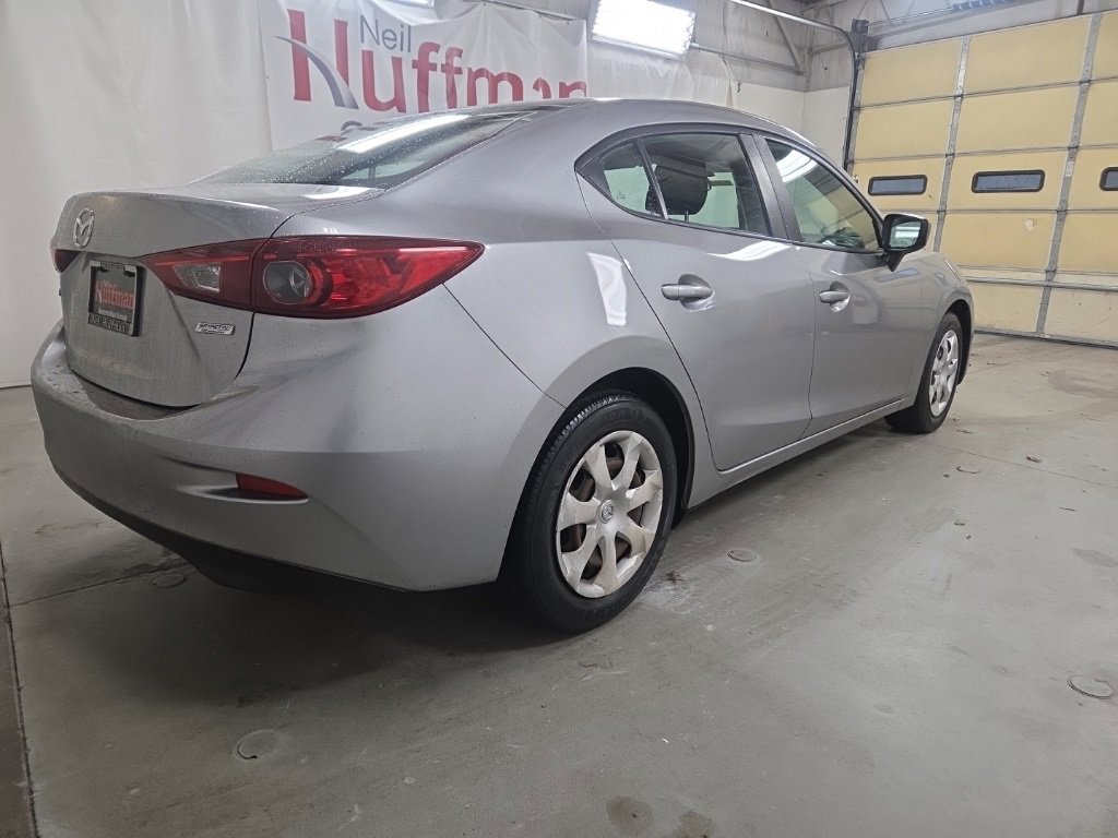 Used 2015 MAZDA MAZDA3 i Sport image 6