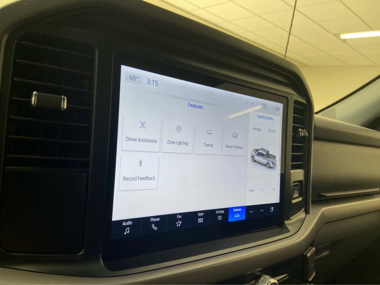 Used 2025 Ford F150 XLT w/ Equipment Group 301A Standard image 26