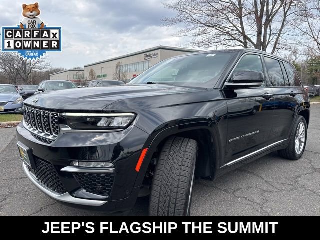 Used 2023 Jeep Grand Cherokee Summit w/ Adv Protech Group IV image 3