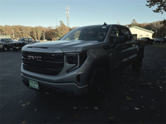 New 2026 GMC Sierra 1500 Elevation image 17