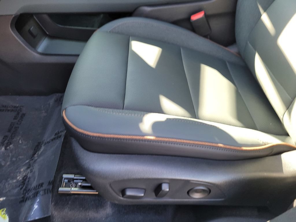 New 2026 GMC Acadia AT4 AWD/4WD image 14