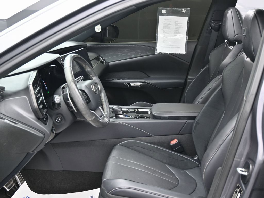 Used 2023 Lexus RX 500h F Sport w/ Accessory Package (Z1) image 17