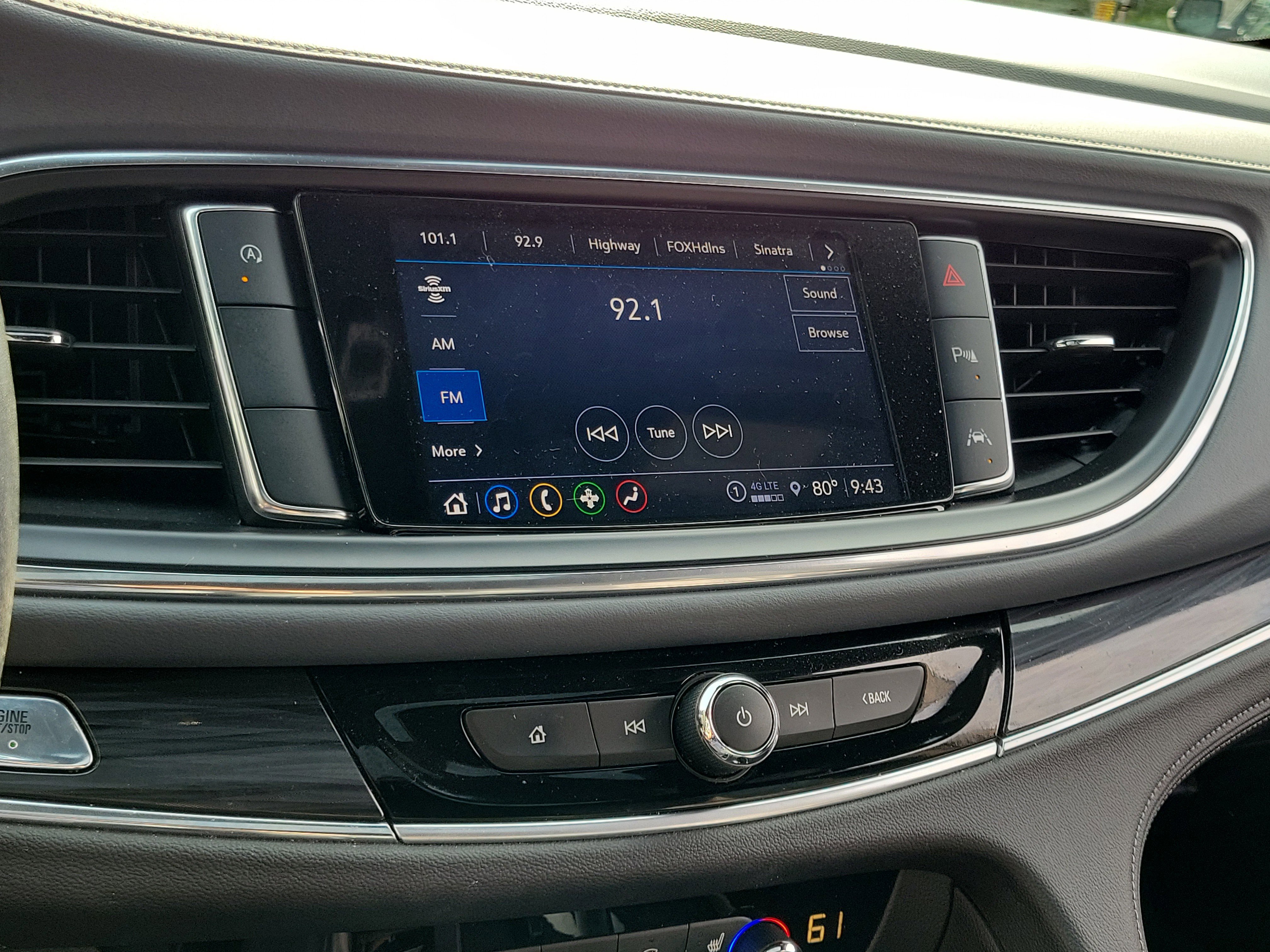 Used 2023 Buick Enclave Essence w/ Experience Buick Package image 26