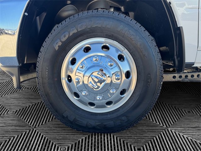 New 2026 RAM 3500 Tradesman w/ Chrome Appearance Group image 11