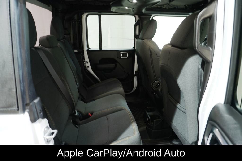 Used 2025 Jeep Gladiator Sport image 15