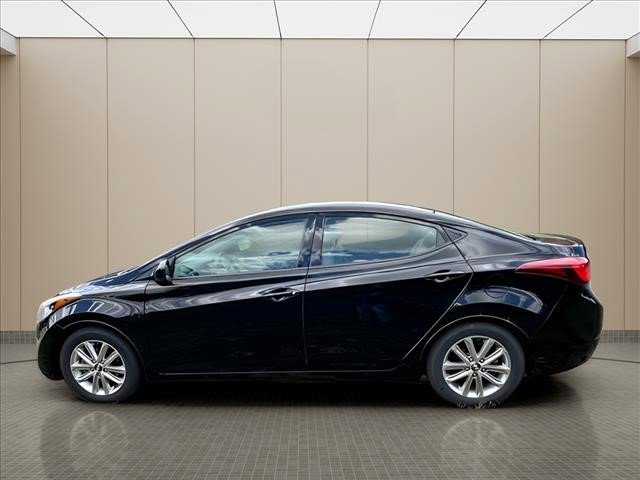 Used 2016 Hyundai Elantra SE w/ Option Group 02 FWD image 20