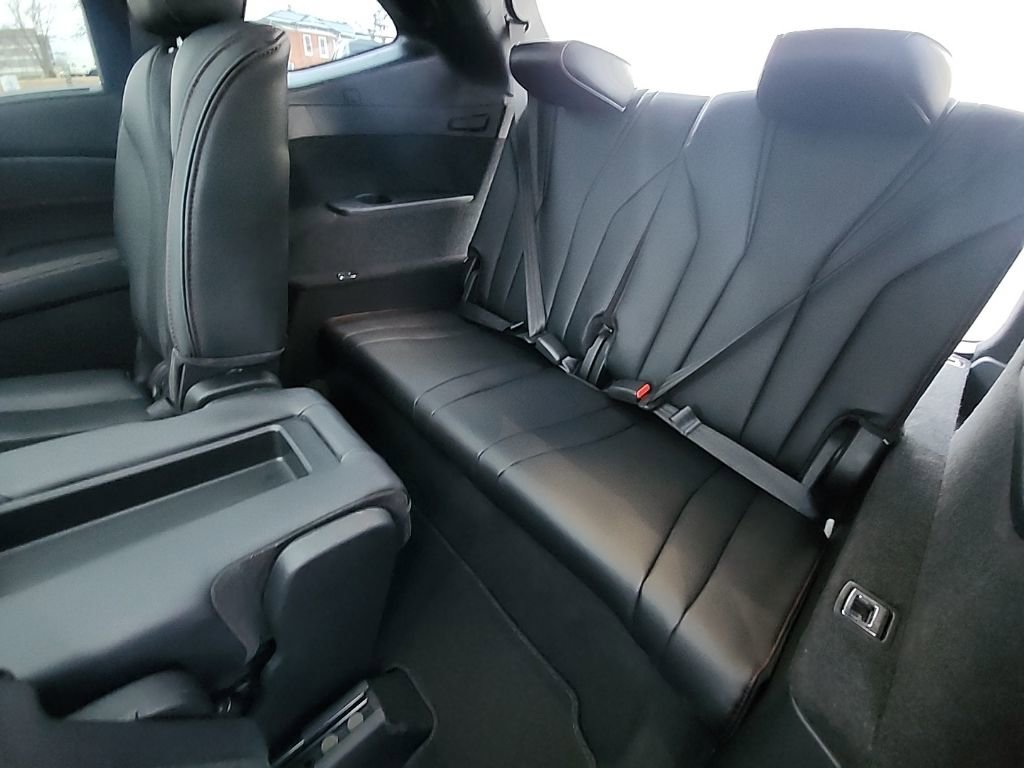 Used 2022 Acura MDX A-Spec image 31