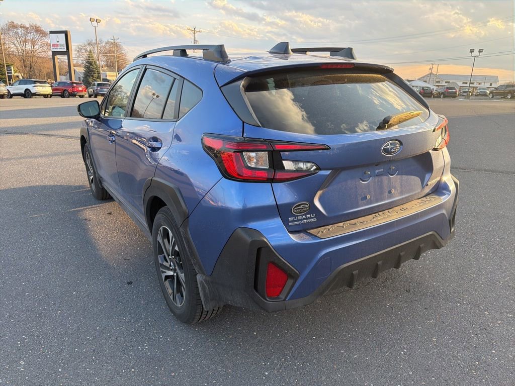 Certified 2025 Subaru Crosstrek 2.0i Premium image 3