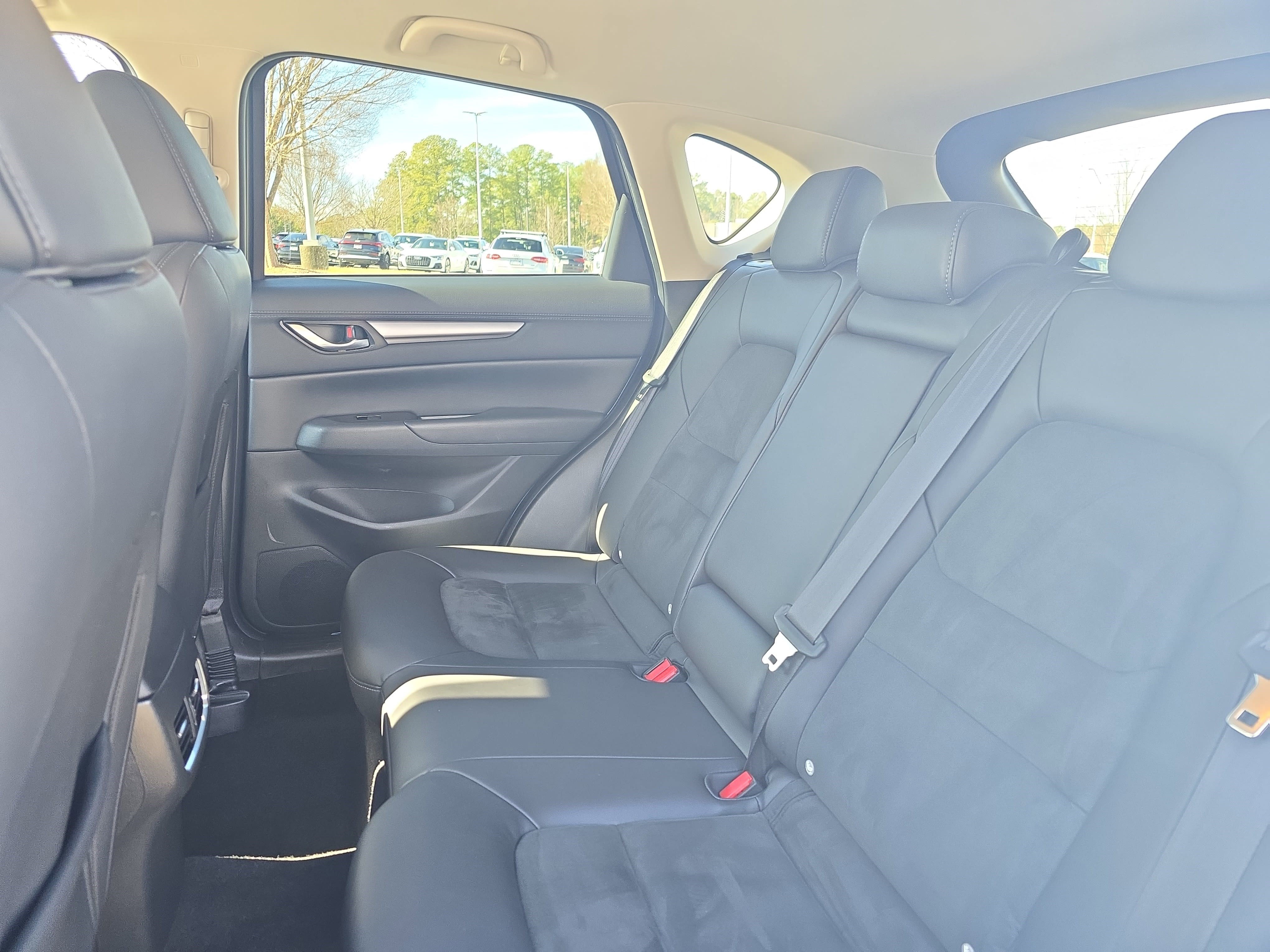 Used 2017 MAZDA CX-5 Touring image 13