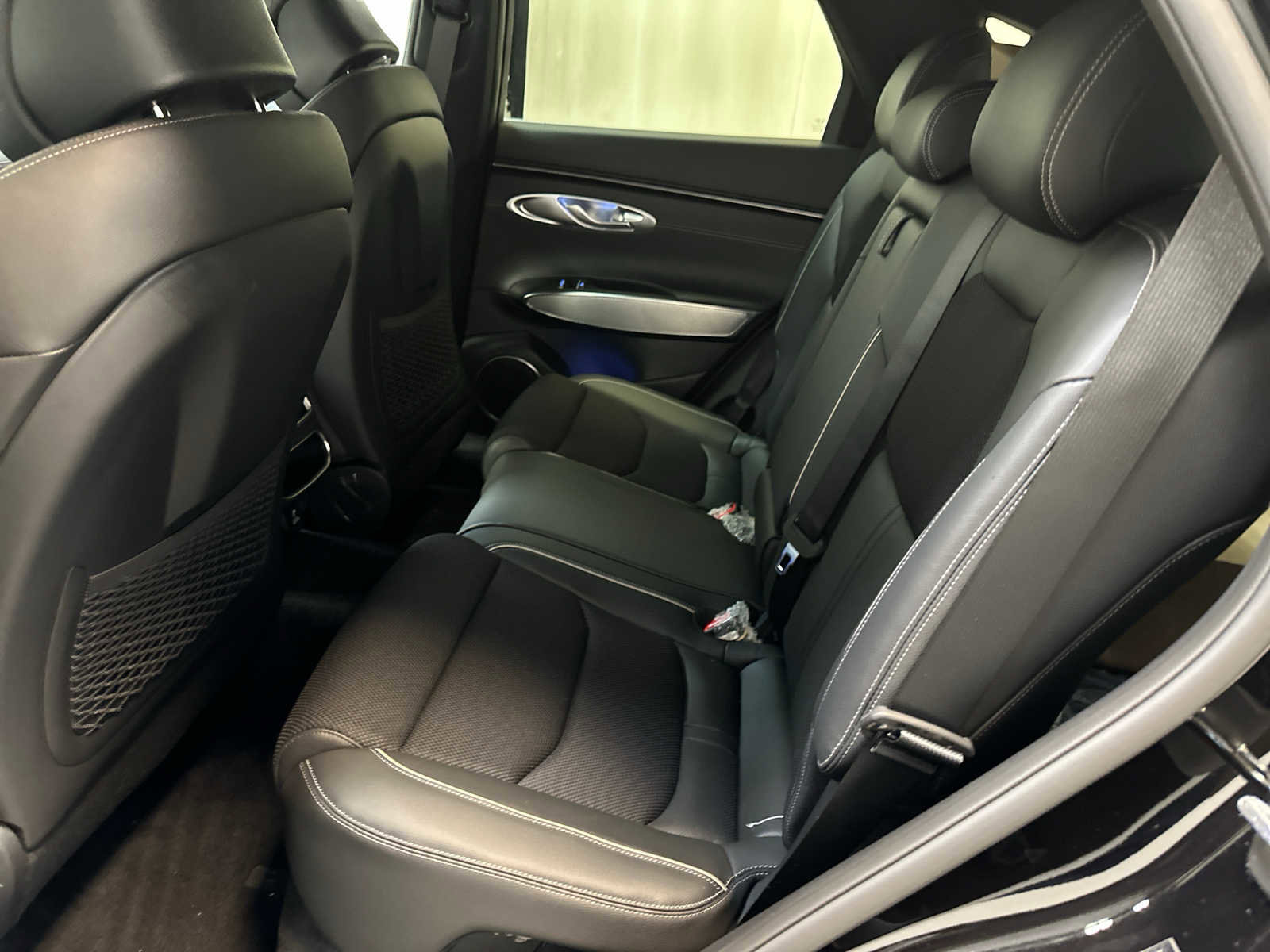 New 2025 Genesis GV70 3.5T Sport AWD/4WD image 9