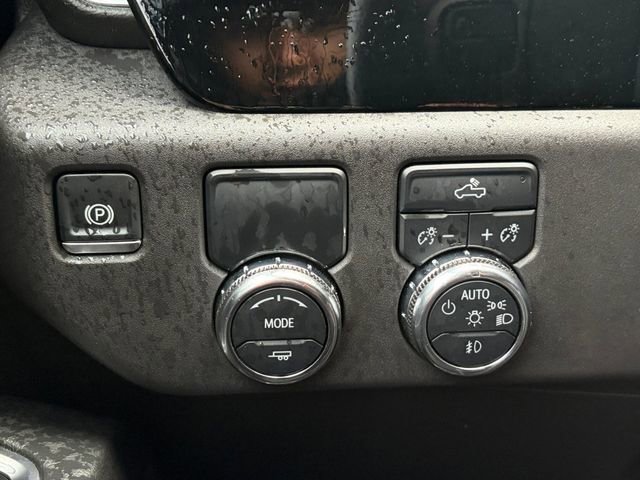 Certified 2024 GMC Sierra 1500 Elevation w/ LPO, Elevation Black Package RWD image 5