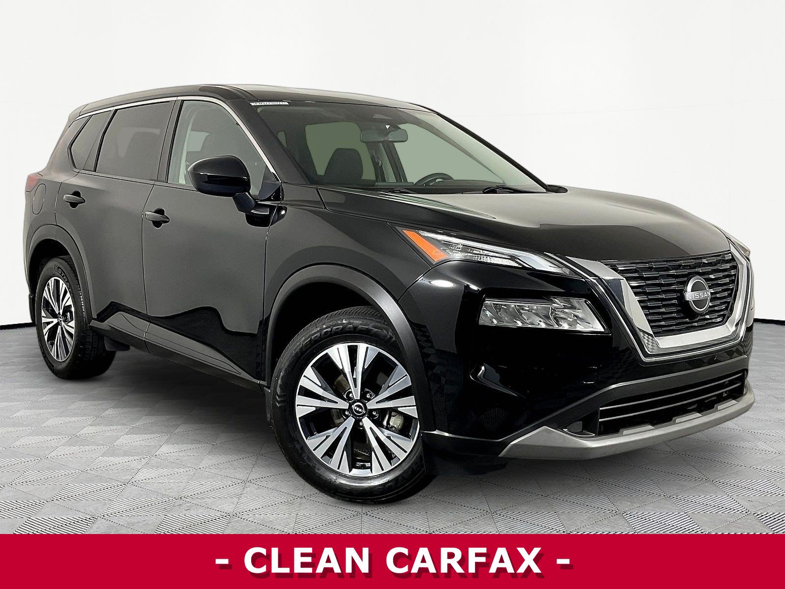 Certified 2023 Nissan Rogue SV FWD image 3