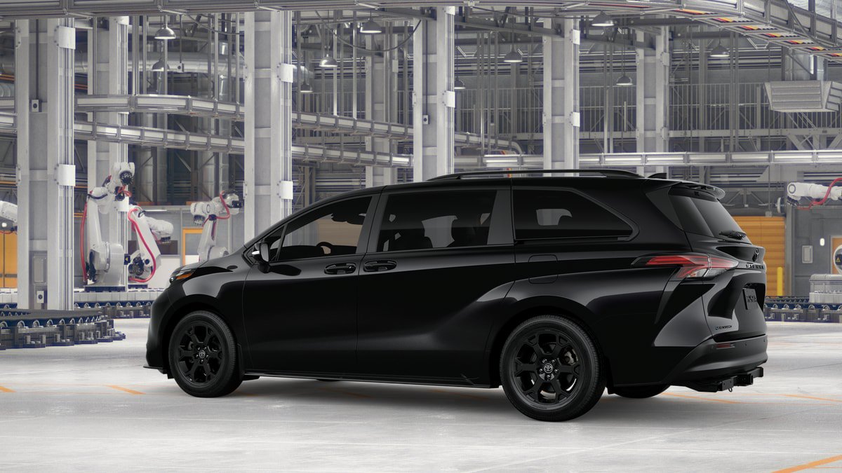 New 2026 Toyota Sienna XLE Woodland Edition AWD/4WD image 5