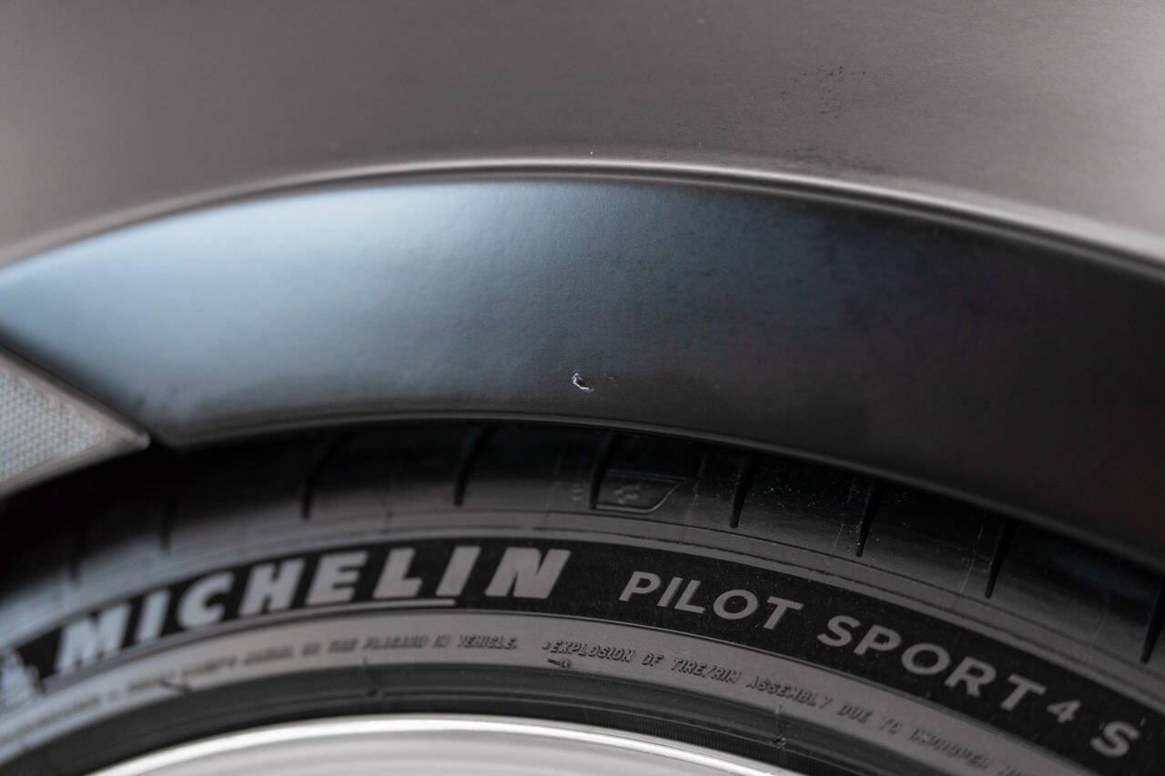 Used 2017 McLaren 570S RWD image 86