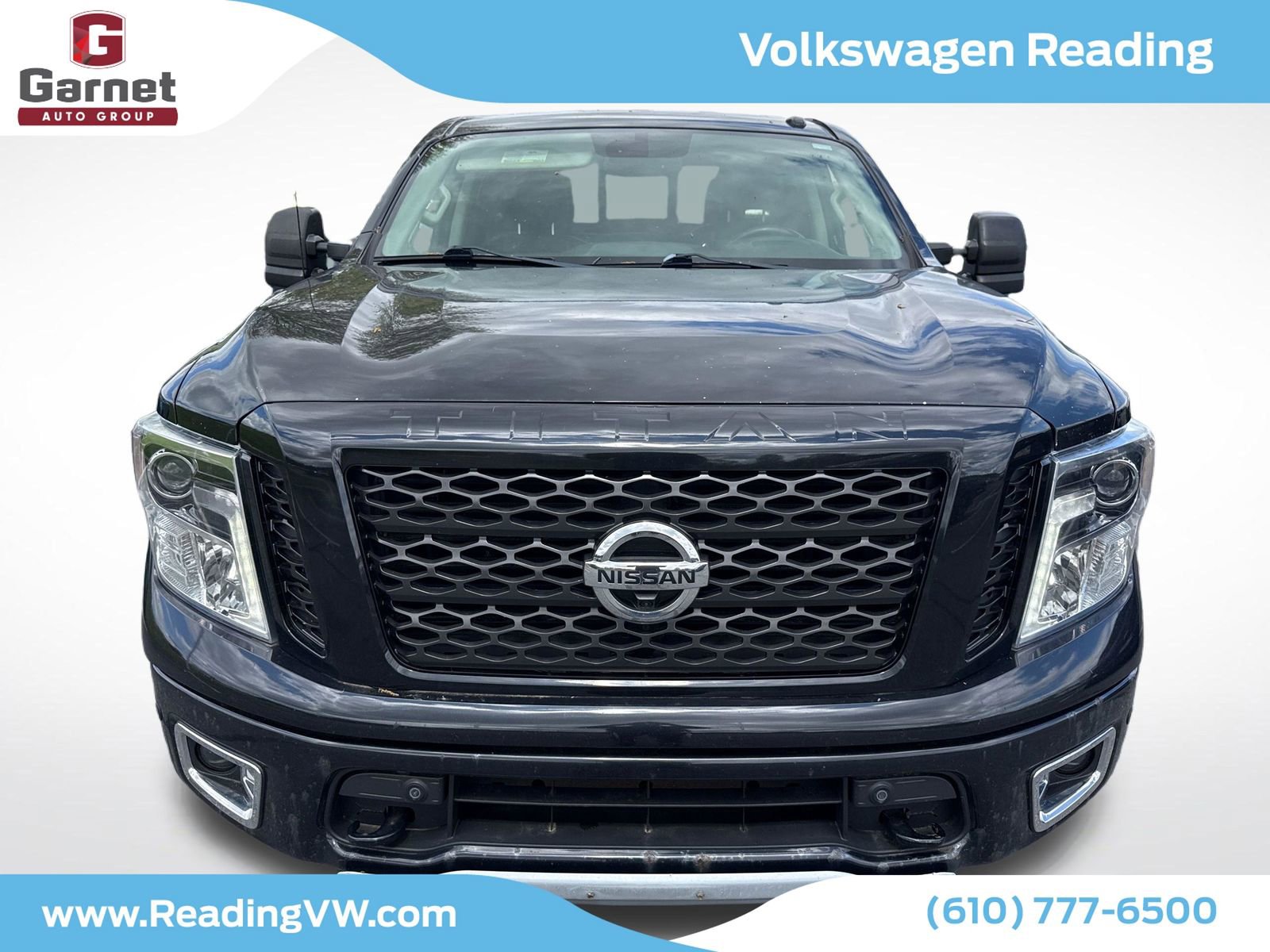 Used 2017 Nissan Titan PRO-4X w/ Pro-4x Convenience Package AWD/4WD image 9