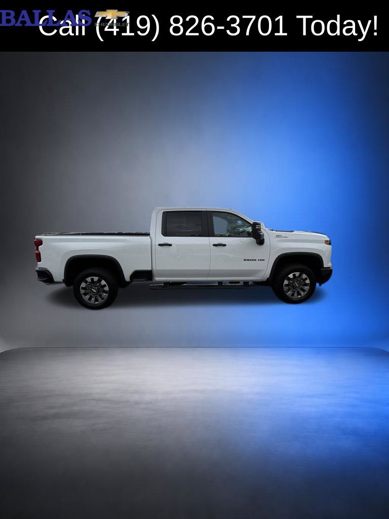Used 2025 Chevrolet Silverado 2500 Custom w/ Custom Value Package AWD/4WD image 3