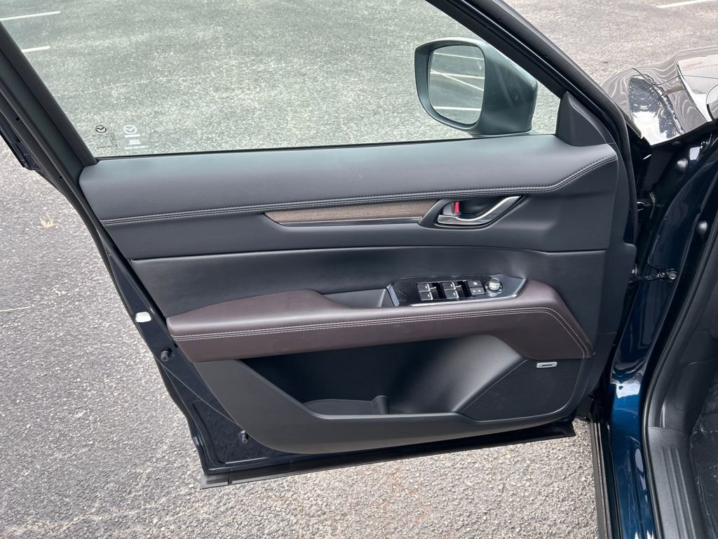 New 2025 MAZDA CX-5 Signature image 14